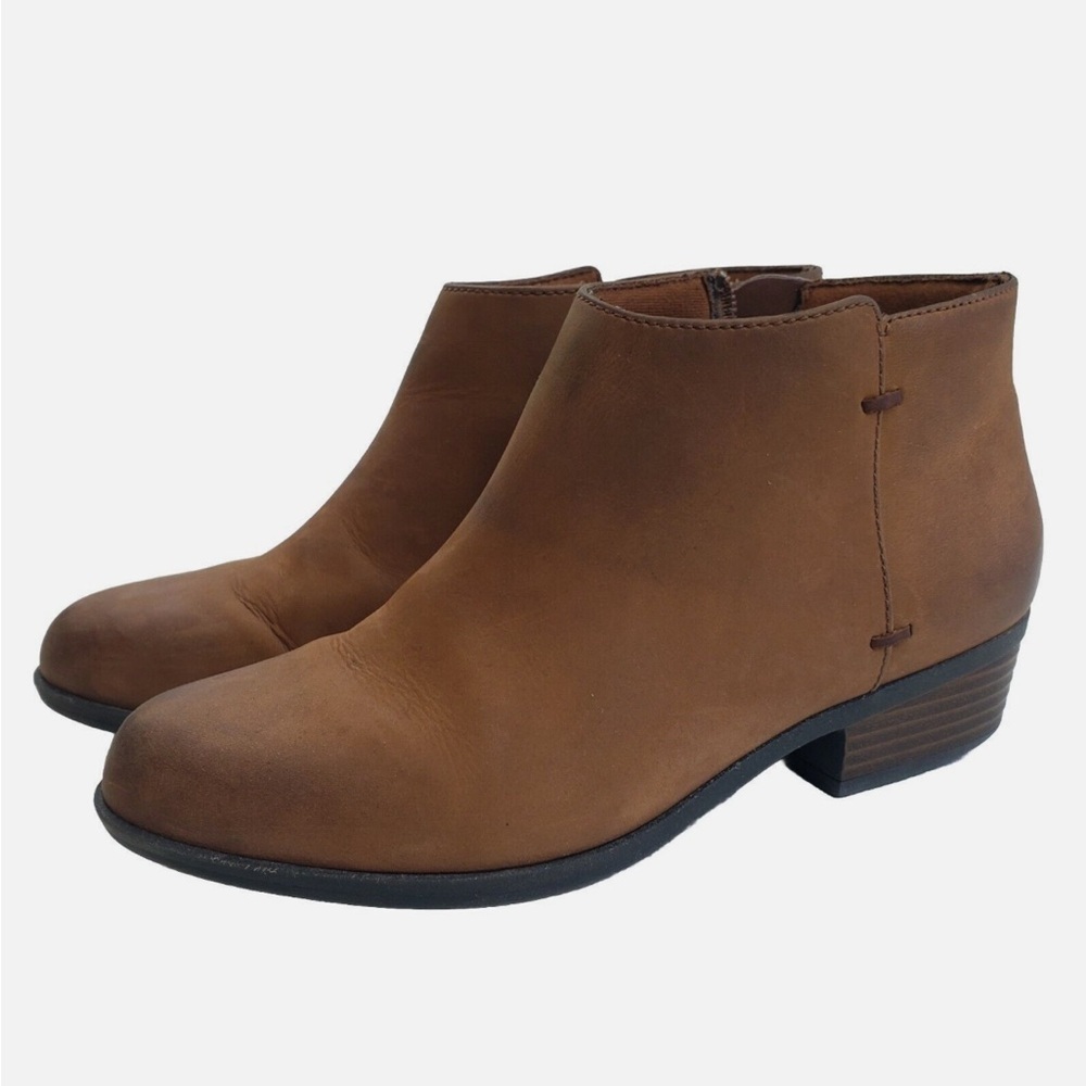 Clarks Womens Elvina Dawn Tan Leather Soft Leather Distress Ankle Zip Boots 7.5